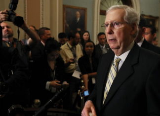 McConnell sobre Trump: ‘nunca hablamos de Zelensky’ Impactolatin