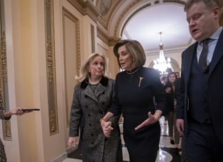 Pelosi: EEUU y el mundo no toleran otra guerra Impactolatin