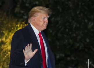 Senado exonera a Trump en juicio político Impactolatin