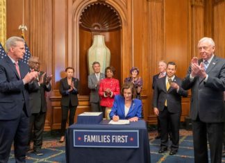 El Congreso de EE.UU. aprueba el mayor estímulo de la historia ante el coronavirus Impactolatin