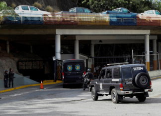 Venezuela, potencia petrolera, se queda sin gasolina Venezuela, potencia petrolera, se queda sin gasolina
