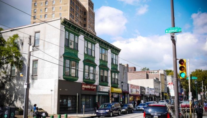 Commercial-Business-004_Taylor-Farnsworth-700x400