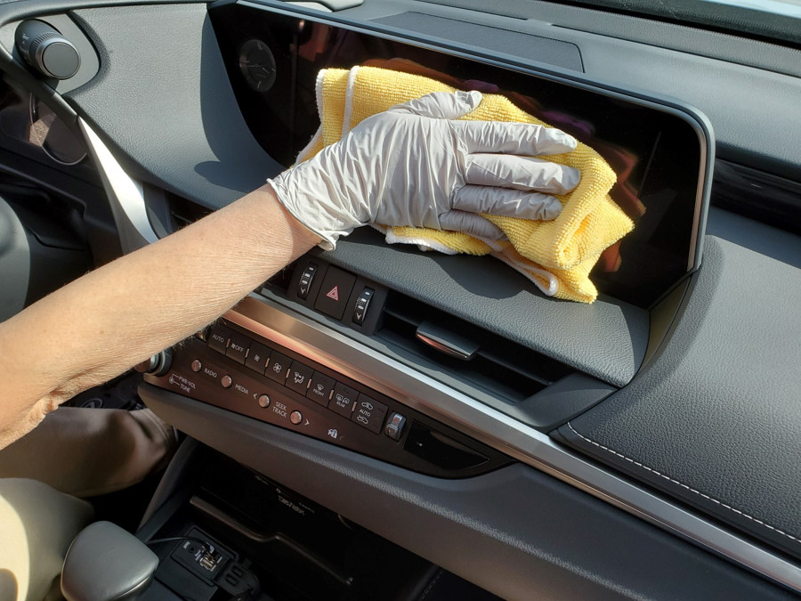 conoce la mejor forma de desinfectar tu automóvil en tiempo de coronavirus