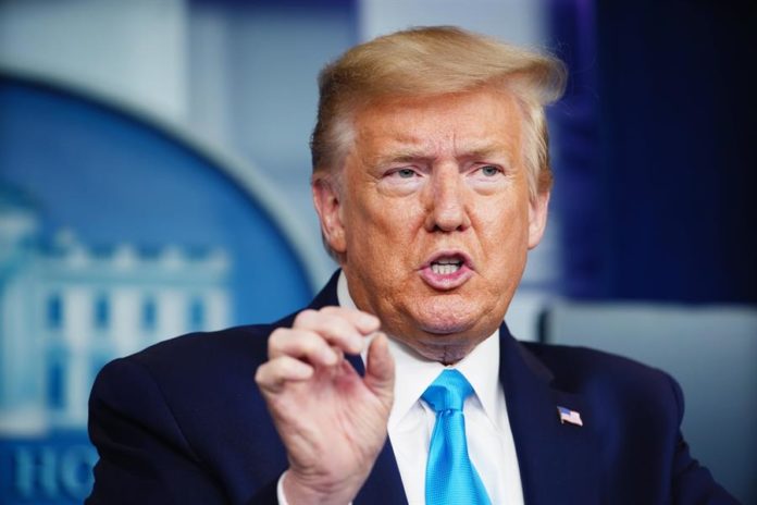 EFE TRUMP Casa Blanca