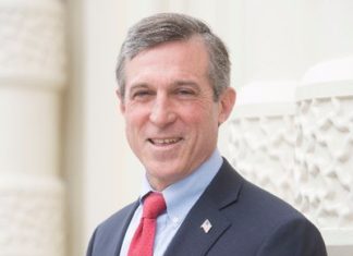 Servicios religiosos abrirán sus puertas con capacidad limitada