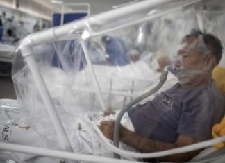 Brasil registra 888 muertes con COVID-19 y casi 20.000 contagios en un día