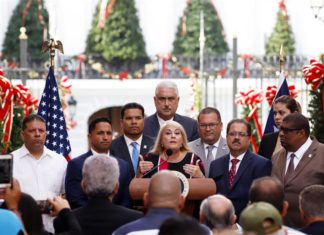 Puerto Rico desembolsa parte de la ayuda para trabajadores por cuenta propia.