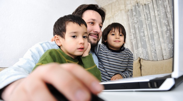 childhood-laptop-learning-playing_21730-11080