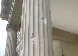 Detienen a un hombre por disparar contra la embajada de Cuba en Washington