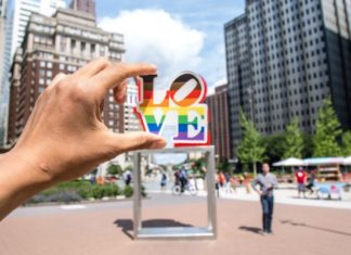 Declaración de la Oficina de Asuntos LGBT de Filadelfia.