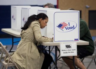 En Nuevo México mujeres ganan las elecciones primarias.