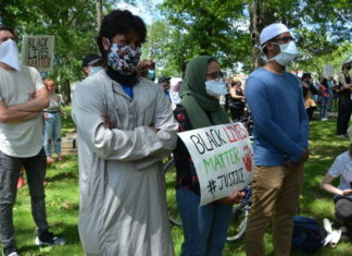 La histórica relación entre la Fe en las protestas raciales y la resistencia actual que busca distanciarse.