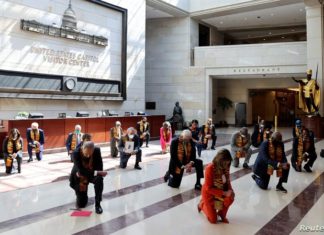 Tras muerte de Floyd