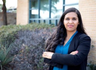 Candidata afrolatina gana primarias demócratas al Congreso por Texas.