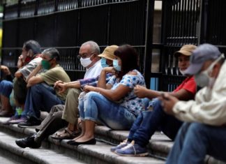 La pandemia frena la llegada de migrantes a Centroamérica y reduce el flujo a Europa.