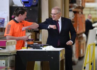 Australia extiende 6 meses la ayuda por la COVID-19