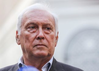 Francia, se plantea dar mascarillas gratis