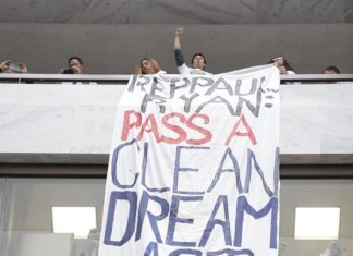 Gobierno rechaza nuevas solicitudes de DACA y limita las extensiones a 1 año.