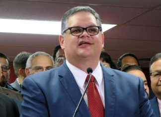 Paralizan recuento de primarias de Partido Popular Democrático