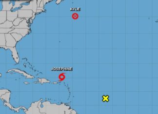 Josephine pierde fuerza, Kyle ya no es tormenta tropical