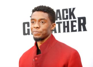 Más de 35.000 personas piden cambiar estatua confederada por una de Boseman