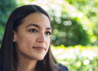 «Estas elecciones se centran en echar a Trump», asegura Ocasio-Cortez