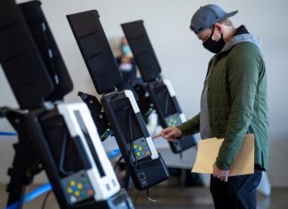 Sin sorpresas en los primeros resultados en EE.UU., según las proyecciones