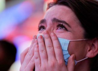 En el mundo los tiranos se resisten a festejar