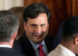 Biden nombra jefe de Gabinete a crítico del manejo de Trump de la pandemia