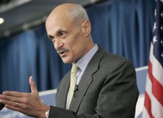 Académicos ven «incendiario» el apoyo republicano a las denuncias de Trump Michael Chertoff