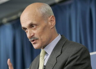 Expertos bipartidistas ven «incendiario» el apoyo republicano a las denuncias de Trump