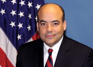 Al menos seis boricuas en comité de transición de Joe Biden