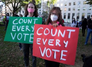 Los últimos datos de los 5 estados que tienen en vilo a EE.UU.