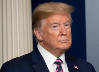 Los abogados Trump ofrecen una Rueda de Prensa en Filadelfia sobre las Elecciones Presidenciales de los Estados Unidos