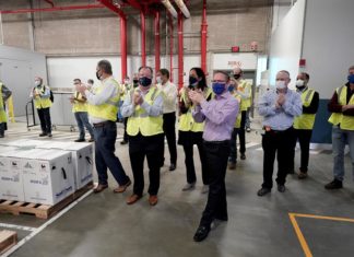 Millones esperan a la vacuna anticovid en una operación de precisión militar