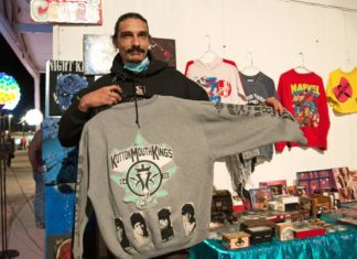 Latinos piden a 2021 más empleo, una reforma migratoria y acabar con la covid