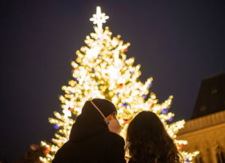 Un árbol navideño es esperanzador mientras sea seguro