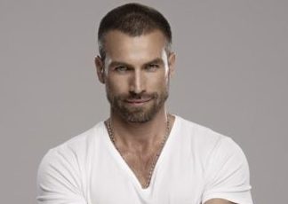 Rafael Amaya: «Me sumergí en el fango oscuro del alcohol y las drogas»