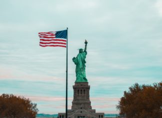 América en la Bendita Esperanza