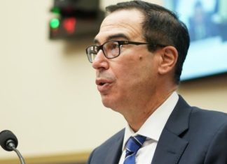 La Casa Blanca lanza un plan de estímulo con menores transferencias de efectivo