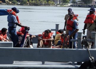 Rescatan a 23 inmigrantes dominicanos varados en la Isla Mona, Puerto Rico