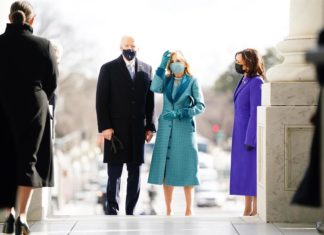 Biden y Harris llegan al Capitolio para su toma de posesión