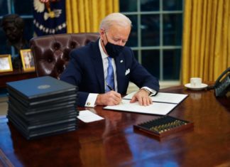 “Del dicho al hecho…”