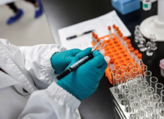 P.R se une a la fase 3 de pruebas de la vacuna de Novavax