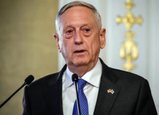 Diez exsecretarios de Defensa dan por finalizadas las elecciones en un carta