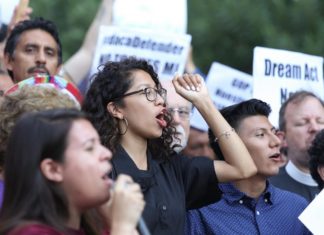 Proponen ley para garantizar acceso de «soñadores» a créditos de vivienda