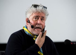 Pedro Almódovar y Rita Moreno, «gemas preciosas» para el Festival de Miami