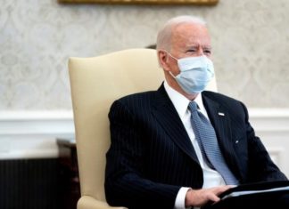 Biden se muestra dispuesto a ceder en el plan de estímulo de la pandemia