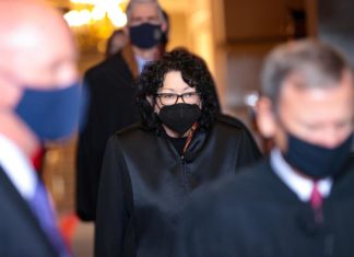 Pistolero que mató al hijo de jueza latina tenía como objetivo a Sotomayor