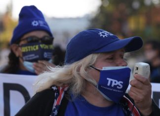 Piden a Biden un TPS urgente para 5 millones de indocumentados mexicanos